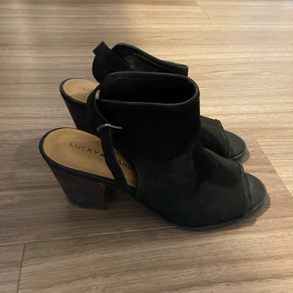 Luck brand sandals